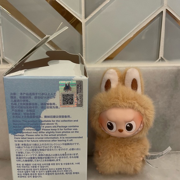 Authentic Pop Mart The Monsters Pin for Love Labubu Plus Pendant Letter S - Picture 2 of 4